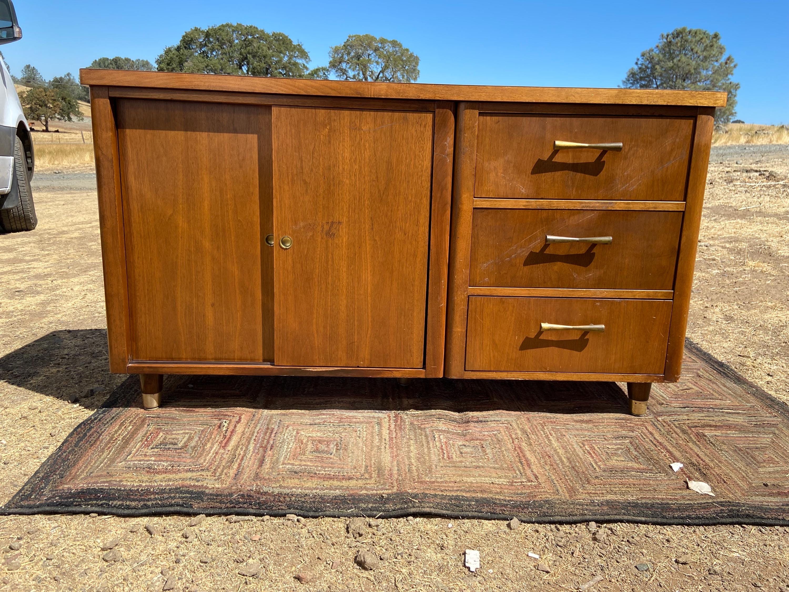 Jofco Vintage Mid Century Modern Walnut Credenza' - Etsy