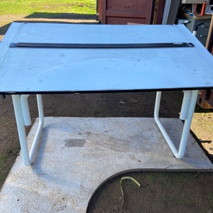 Sent 1900-tal, rörformat ritbord från Architetto Neolt