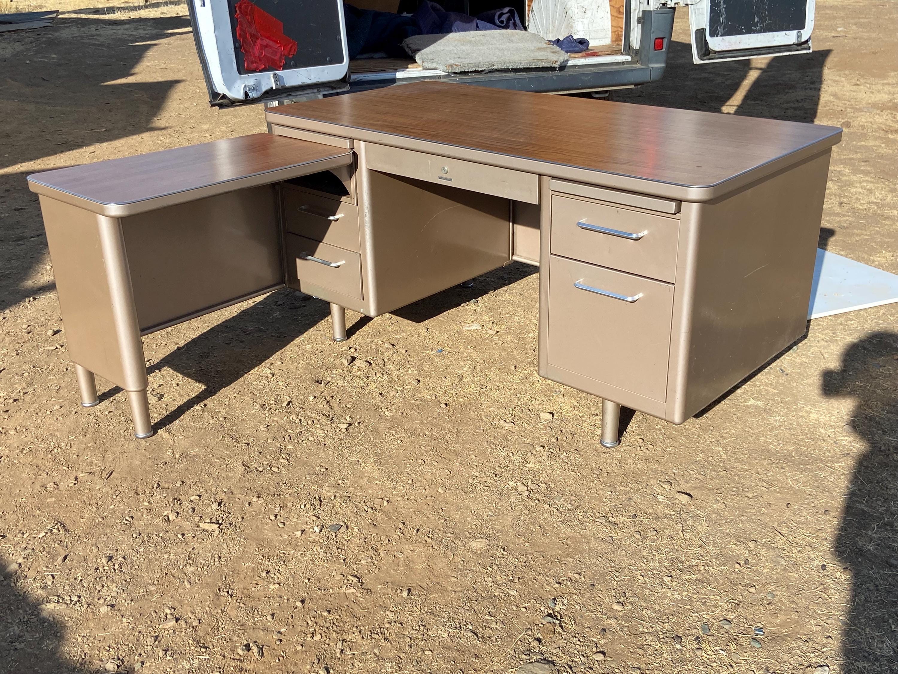 Steelcase Vintage Mid Century Modern Tanker L Shape Desk - Etsy