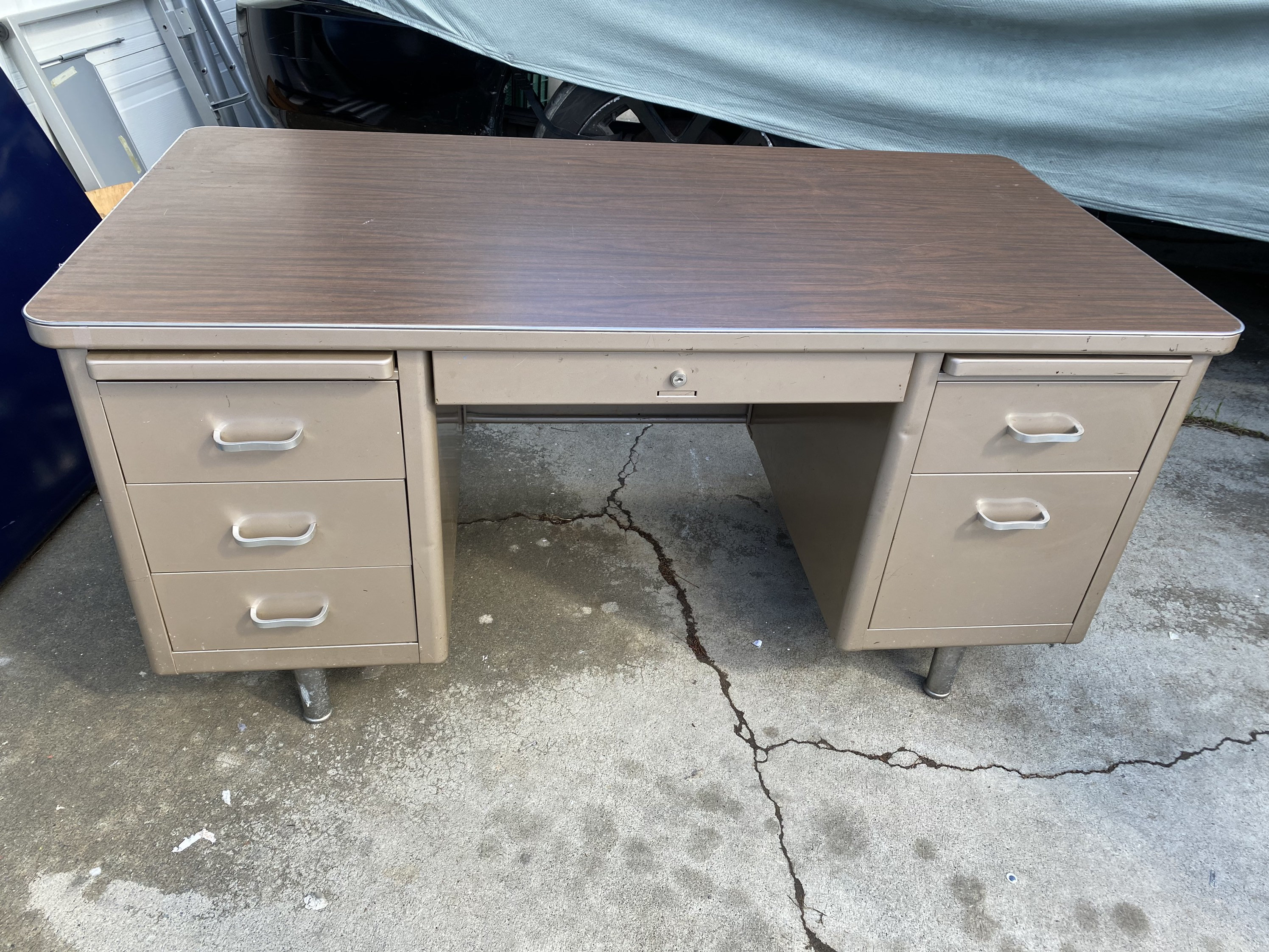 Steelcase Vintage Metal Tanker Desk Etsy