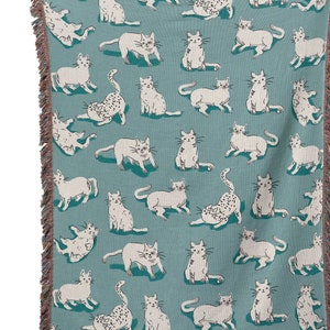Cat Throw Blanket. Soft Woven Cotton Blanket For Cat Lovers. Decor For Sofa, Bedding And Wall Hangings. Perfect Gift For Cat Lovers.