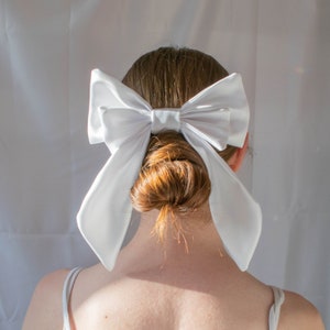 white satin double hair bow with short tails | Handmade | Bridal hair accessory