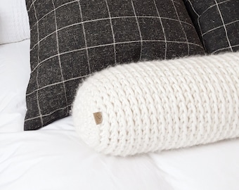 Decorative knitted cushion back support - Copenhagen cushion