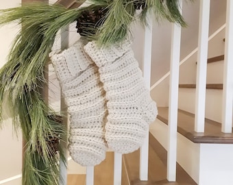 Crochet pattern - Christmas stocking - The Ribbed