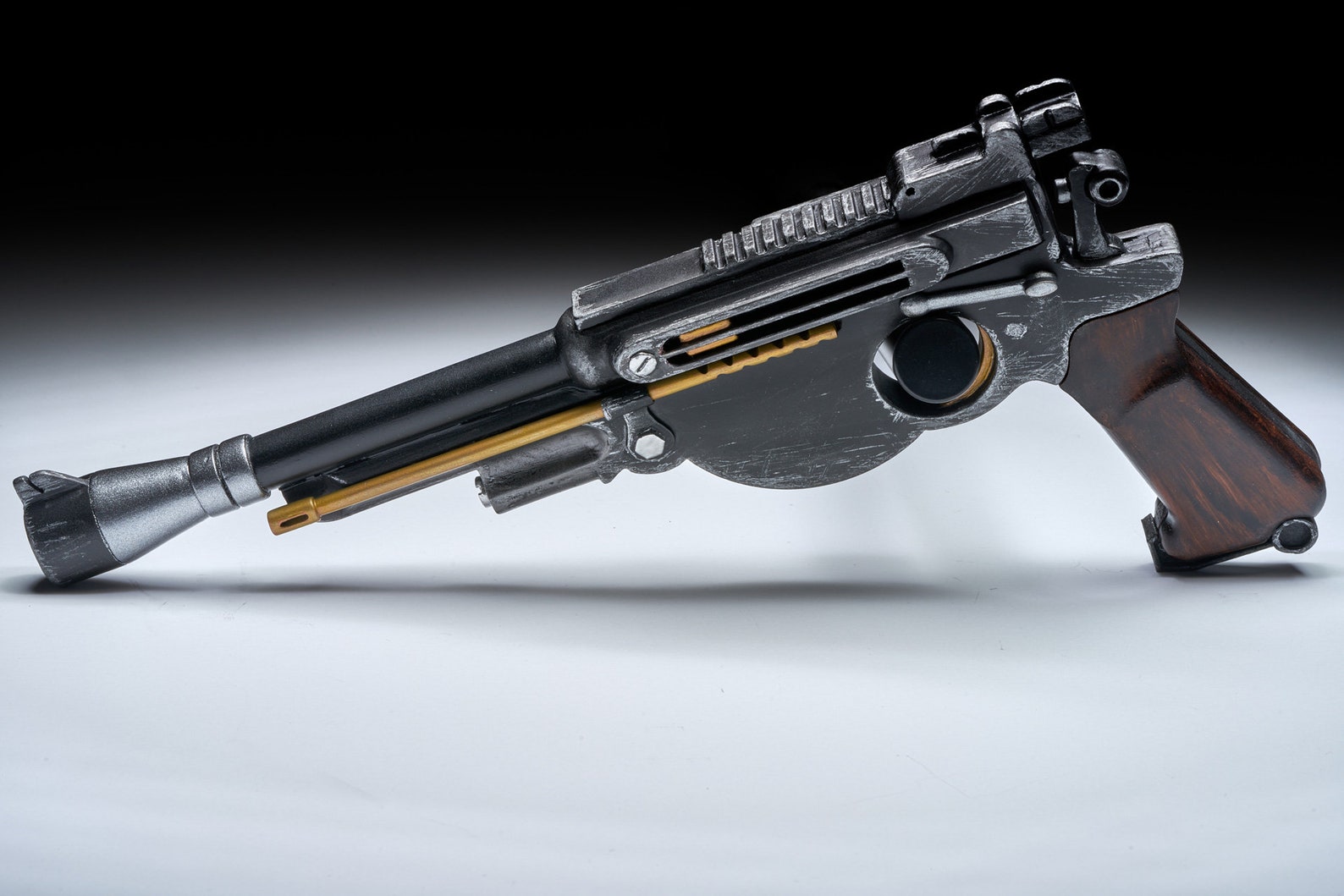 mandalorian with blaster
