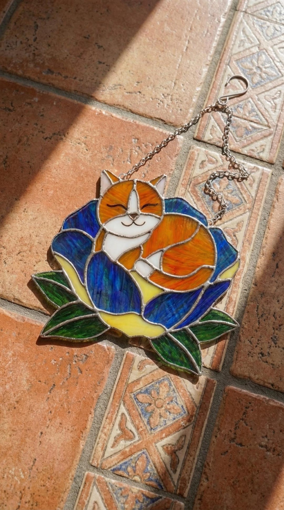 PA86 Stained Glass Cat in Flowers Suncatcher Window Hangins Glass Wall ...