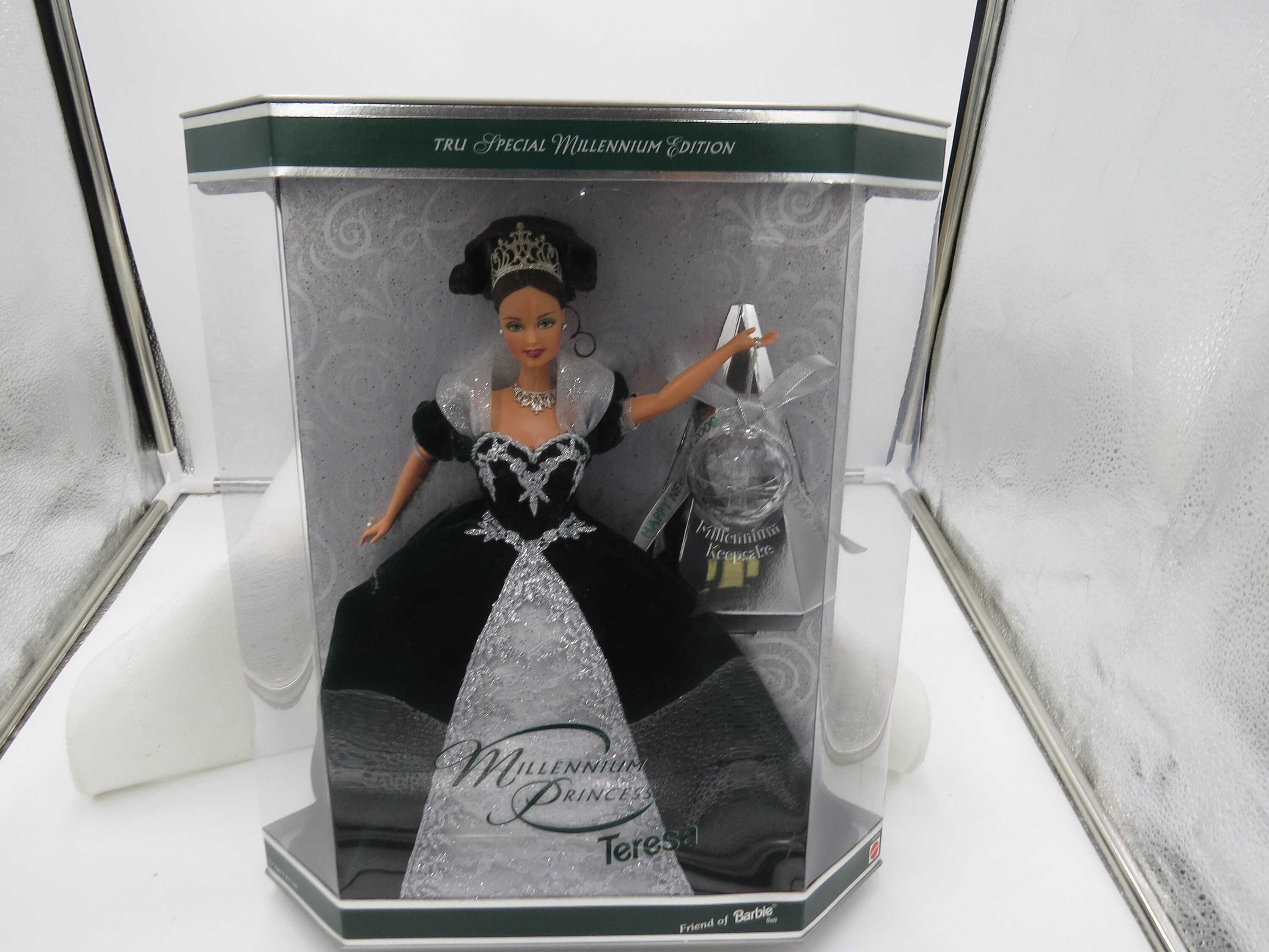 Millennium Princess Teresa Friend of Barbie Happy New Year 2000 NIB Etsy