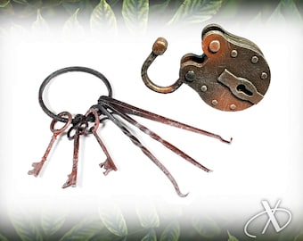 LARP fake thief tool kit keys lock picks roleplay treasure chest hunter