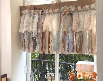 Cenefa rústica única de arpillera, color beige, marrón y azul con encaje, cortinas de cocina campestre, cortinas de café shabby chic, altura 25 pulgadas (63 cm)
