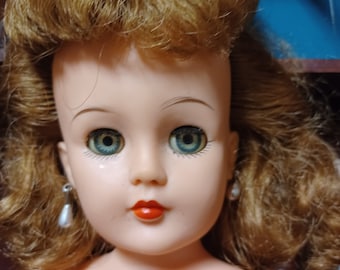 VT 22 Miss Revlon Lalka do ubrania/ Idealna lalka z lat 50.