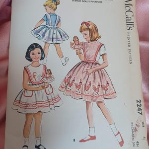 Vintage 1959 Mädchen Schnitt Gr. 4 McCalls 2247 Schürze und Passende 8 &quot;Puppe Muster