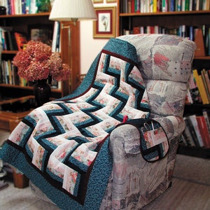 Lap Quilt Pattern Instant Download - Cottage Garden Fence Rail Pattern with sewing caddy -  Printable and quick to complete!