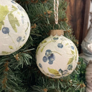Sets of Blueberry Christmas Tree Decor, Farmhouse Christmas Ornaments Handmade, Unique Vintage Inspired Baubles, Berry Beige Classic Holiday