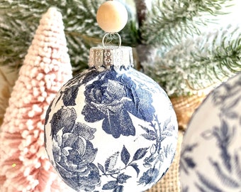 Sets of Victorian Christmas Ornaments Handmade, Blue & White Christmas Tree Decor, Unique Floral Vintage Inspired Baubles, Classic Holiday