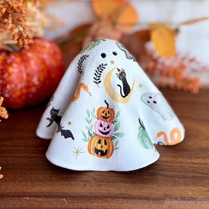 Cute Spooky Season Clay Ghost Home Decor, Table Top Halloween Decor, Autumn Indoor Decorations, Fall Ghost, Handmade Whimsical Decor