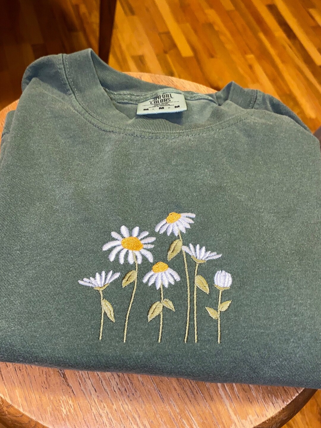 トップス x-girl DAISY EMBROIDERY SHIRT X-girl（エックスガール）の「DAISY EMBROIDERY SHIRT（シャツ