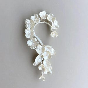 Floral Bridal Ear Cuff Earrings, Boho Leaf Ear Climber, Wedding Ear Wrap