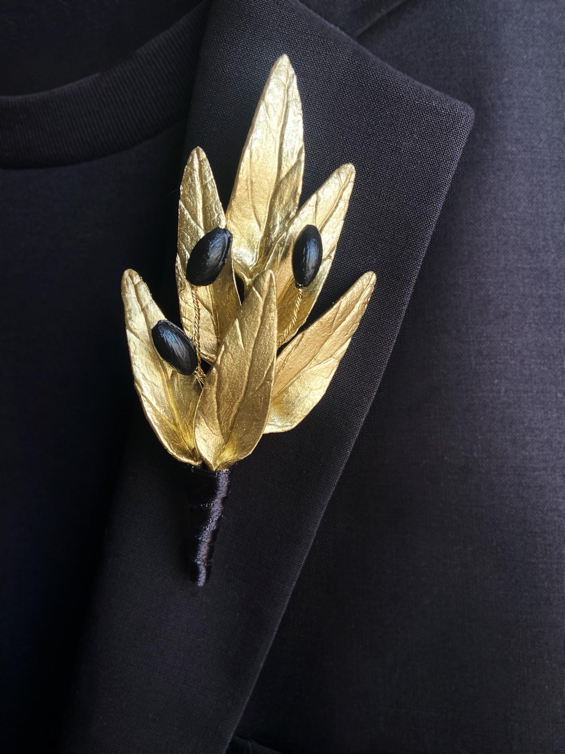 Gift for Dad, Rustic Golden Leaf Groom Accessory, Unisex Boho Brooch, Rustic Wedding Boutonniere