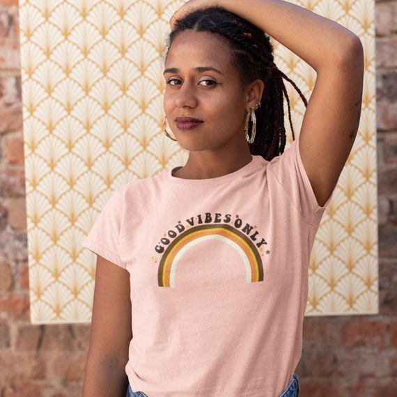 Good Vibes Only T Shirt / Groovy Shirt 