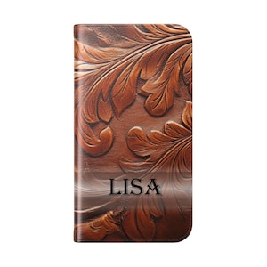 Funda tipo cartera personalizada de estilo occidental con tapa de piel sintética con nombre y diseño floral para iPhone 16, 15 y Samsung S25 Pixel.