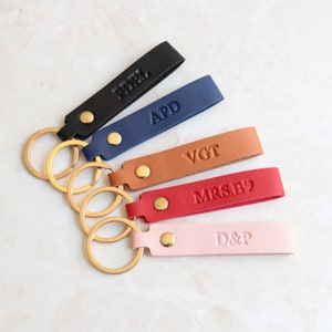 Personalized leather key fob, stamped leather keychain, monogram key chain for women, custom key holder for men, minimalist handmade keyring image 1