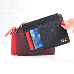 Gepersonaliseerde leren kaarthouder met rits, op maat gemaakte minimalistische portemonnee met rits, leren slanke portemonnee met monogram cadeau voor moeder van dochter