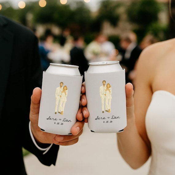 Personalized Wedding Koozies with watercolor portrait from photo, custom couple illustration Can Cooler, hand drawn portrait Wedding Favors