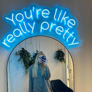 Letrero de neón "Eres muy bonita", letrero de neón personalizado para salón de belleza, letrero de neón personalizado, letrero de neón para peluquero, luces de neón para dormitorio