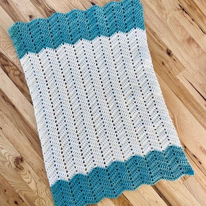 PDF Crochet Pattern Basic Chevron Blanket image 4