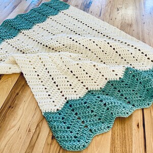 PDF Crochet Pattern Basic Chevron Blanket image 3