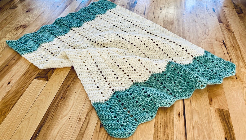 PDF Crochet Pattern Basic Chevron Blanket image 3