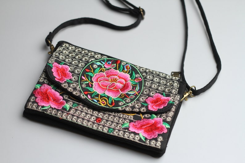 Traditional Floral Embroidered Mexican Wallet Purse Artisanal - Etsy