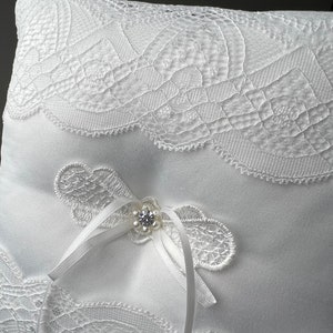 White Ring Bearer Pillow | High Quality Satin Wedding Ceremony Ring Pillow | White Venise Lace Ring Pillow | 7" x 7" | Pearl and Crystal