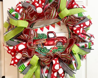 Front Door Wreath, Watermelon wreath, Red Truck Wreath, Watermelon Decor, Welcome Wreath, Spring Wreath, Housewarming Wreath, Summer Wreath