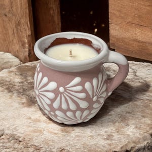 Hand-Poured Soy Blend Candle: Water Lily Scent, 15 oz Taza Cup