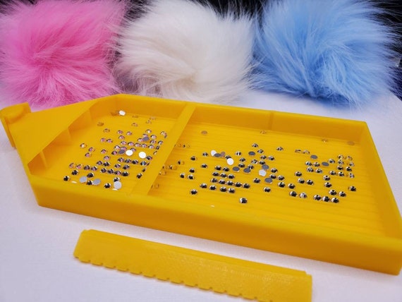 Rhinestone Tray With Dividers SS16 