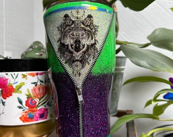 Wolf zipper tumbler