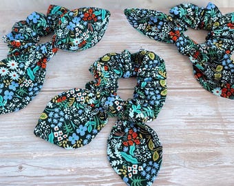 Black Floral Scrunchie with Removable Bow – Rifle Paper Co Handmade Hair Accessory