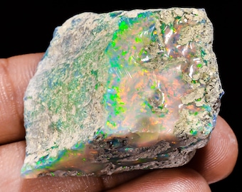 Natural Ethiopian Opal rough ,33X29X19MM 75.00 Cts.KR02-25