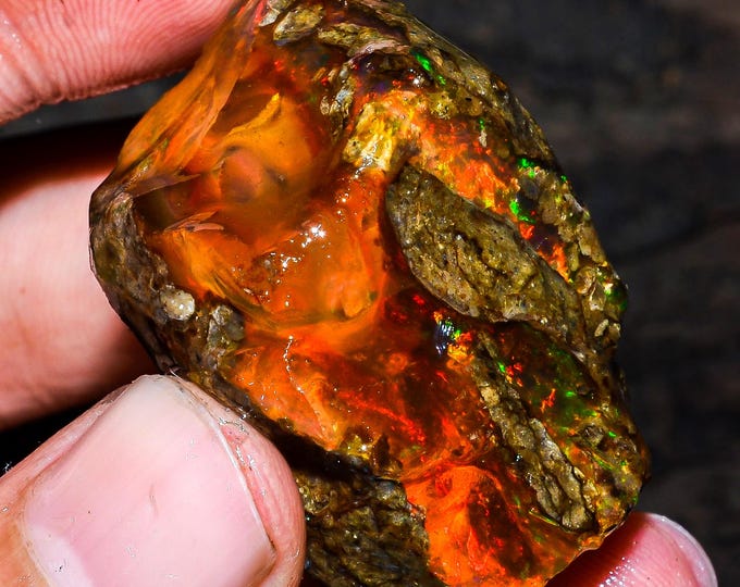 Opal Rough Gemstone, Natural Crystal Opal Rough,Welo Fire Crystal Opal, Flashy Fire Specimens Ethiopian Opal Raw, Oil Opal Rough,113.00 Cts.