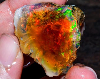 Welo Fire Opal Rough: Natural Ethiopian Crystal (54.00 Cts)