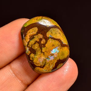 Boulder Opal Cabochon: Natural Gemstone for Jewelry Making (22X17X5 MM, 16.50 Cts.)