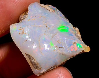 Ethiopian Opal rough - 24X22X12 MM- 20.50 Cts. KR46-30