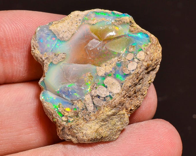 Ethiopian Opal rough -  30X27X13 MM 34.50 Cts. KR58-8