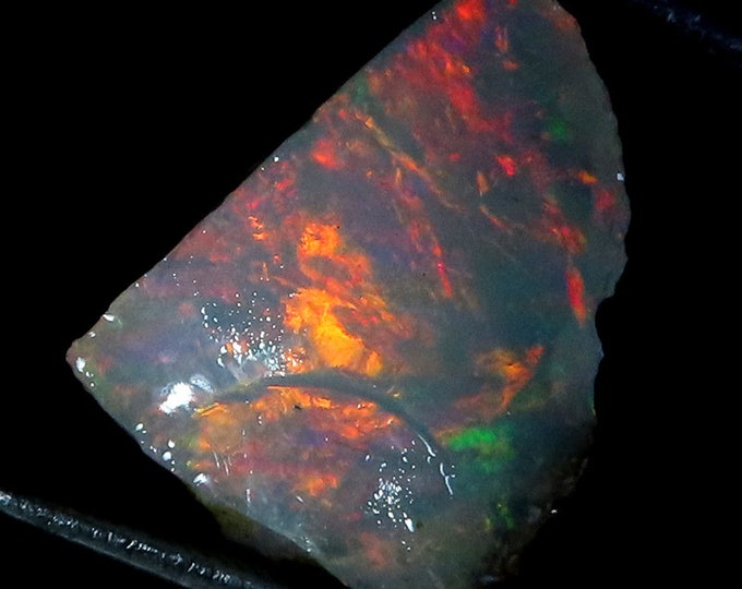 opal roughIncredible Top Grade Quality 100% Natural Welo Fire Ethiopian Opal Rough Loose Gemstone For Making Jewelry 14X16X10 MM 7.10 Cts.