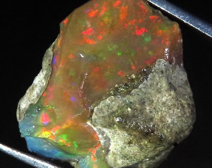 Natural Ethiopian Opal rough ,16X18X09 MM 11.50 Cts. MS01-31