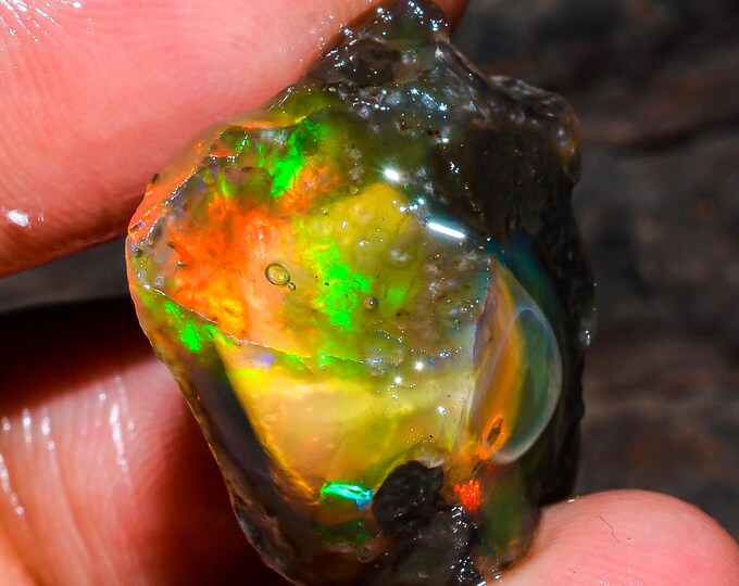 Opal Rough Gemstone, Natural Crystal Opal Rough,Welo Fire Crystal Opal, Flashy Fire Specimens Ethiopian Opal Raw, Oil Opal Rough, 21.00 Cts.