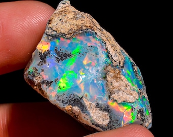 Natural Ethiopian Opal rough -29X17X15MM, 40.50 Cts. KR47-31