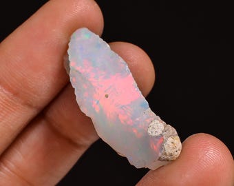 Ethiopian Opal Rough Gemstone: Natural Fire Opal for Jewelry Making (35X15X8MM, 15.00 Cts.)