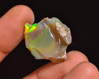 Welo Fire Ethiopian Opal Rough Gemstone: Jewelry Making (24X19X8 MM, 15.00 Cts.)